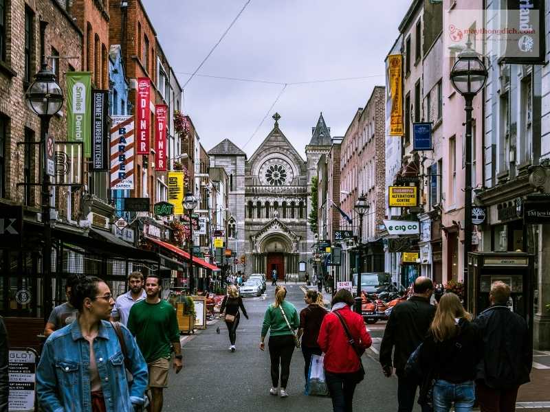 Giọng Anh Ireland có những từ lóng và cách phát âm riêng