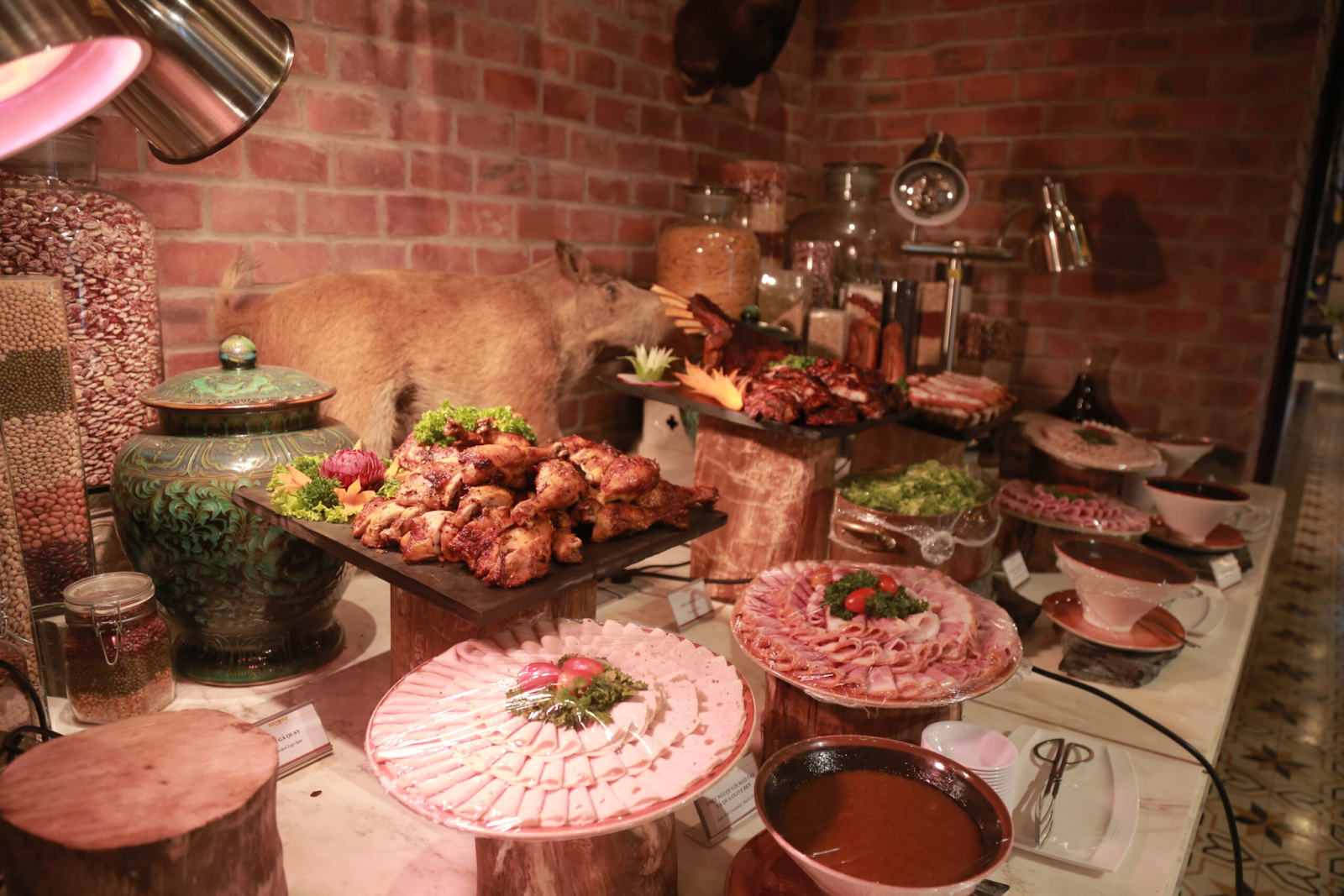 Nhà hàng Arapang - Buffet Á Âu đa dạng nhất Bà Nà