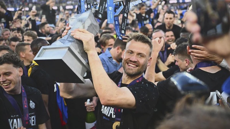 Thủ môn Simon Mignolet - Luôn là cái tên bị đánh giá thấp