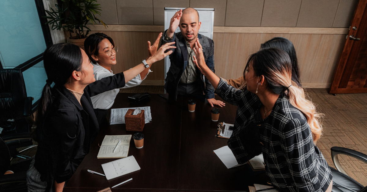 Giám đốc điều hành là gì? Vai trò, chức năng và công việc