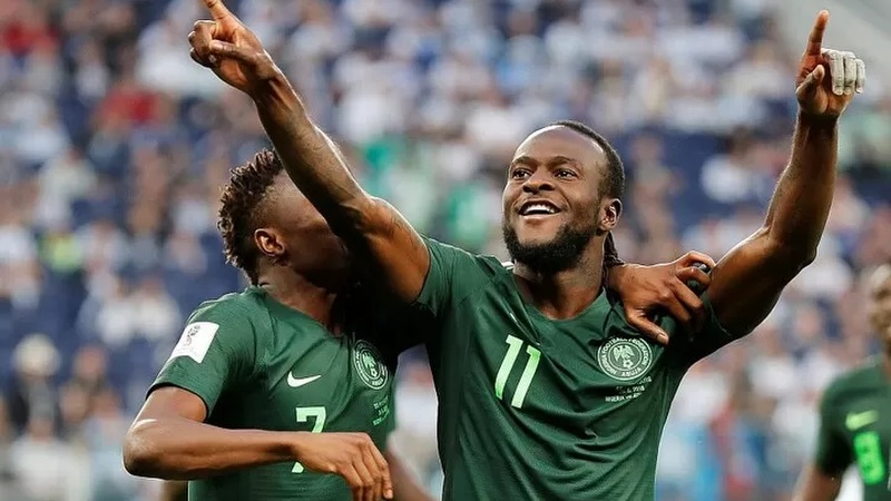 Cầu thủ Victor Moses - Luôn mờ nhạt với những thành công